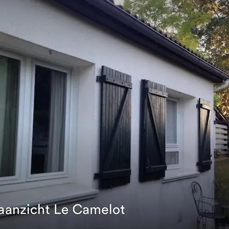 6 Pers 4sterren Bungalow Op Familiepark Le Chat Hébergement de vacances *