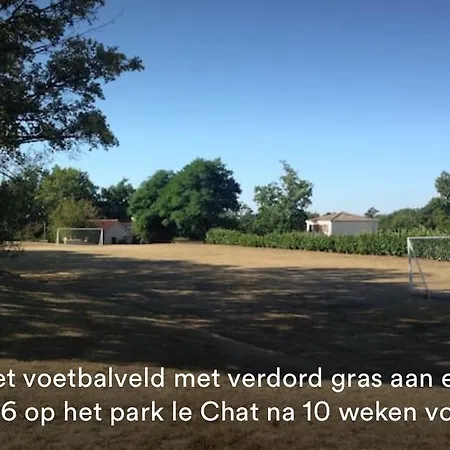 6 Pers 4sterren Bungalow Op Familiepark Le Chat * Ecuras